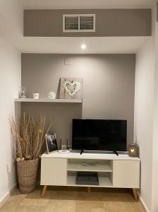 Personal y coqueto en primerísima línea de playa, en la Costa del Sol. Puerto De La Duquesa