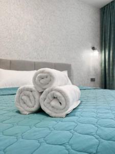 Люкс апартаменти 2-к у Центрі - Мережа HELEN