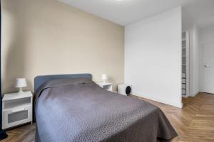 Business District Apartment - Parking, Balcony by Rentujemy