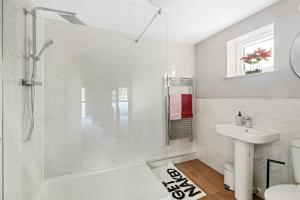 Brand New 1-Bed Flat Steps from Clifton NTU Campus