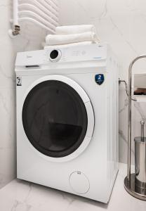 New Varsovia Comfort 310 by BookingHost