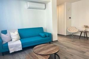 Phaedrus Living Coral Suites Horizon