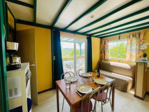 Campings CAMPING LA PIBOLA : photos des chambres
