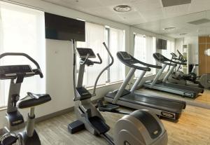Hotels B&B HOTEL Paris Grand Roissy CDG Aeroport 4 etoiles : photos des chambres
