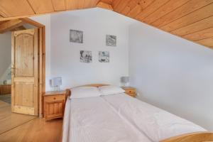 Nędzy Kubińca Mountain Apartment for 6 people by Renters