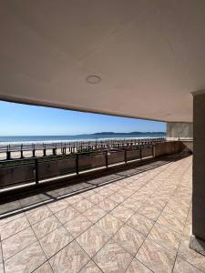 APARTAMENTO FRENTE MAR