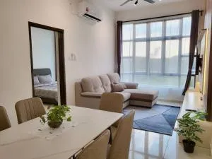 D'Summit Tropika - 2 Rooms 4 Pax, Free Parking - Kempas