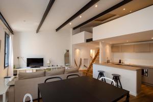 Les Appartements du Roi de Rome - Hypercentre Ajaccio : photos des chambres