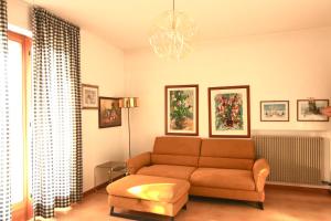 3 rooms apartment whit balcony and lake wiew