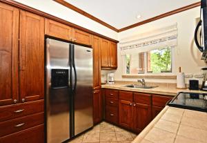 HRG Condos at Los Sueños