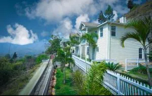 Le Reve Valley - Canadian cottage 3 - 3BHK Luxury cottage,Bonfire,Barbeque,Gym,Kids play zone,Lake view - 比姆塔尔