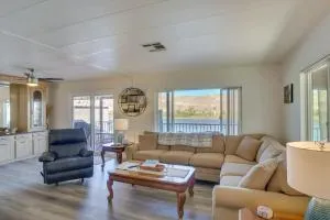 Riverfront Bullhead City House with Balcony! - Searchlight