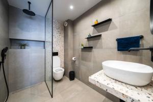 Vitosha Apartment With Parking