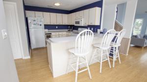 Oceanside, 485 ft to Beach Access, Community Amenities, 609, Black Dog