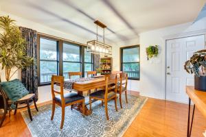 Riverfront Cuero Vacation Home w Spacious Deck!