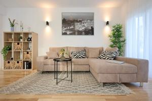 Apartment Holiday Home TiA