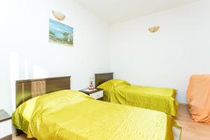 Apartments by the sea Seget Vranjica, Trogir - 1038