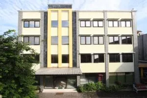 Homestay Tentrem Simpang Lima - Rembang