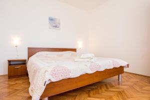 Apartments by the sea Silo, Krk - 18703