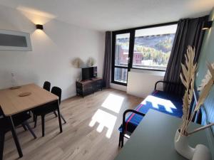 Appartements Studio Renove avec Parking, Proche Pistes et Commerces a Isola 2000 - FR-1-292-199 : photos des chambres