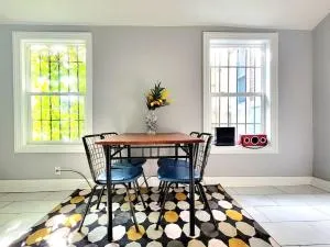 Budget Bed Room near Downtown Inner Harbor w Free Parking - 格伦伯尼