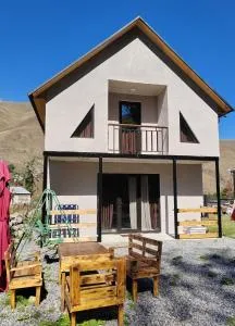 Cottage Shina - Vardisubani