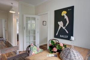 Berrima Cottage, walk to village, open fire