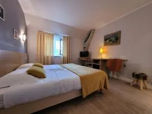 弗亚德酒店 - 多尔多尼河畔博利厄