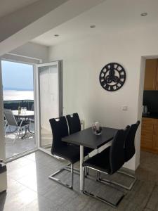 Apartment in Crikvenica with sea view, balcony, air conditioning, WiFi 3492-7 