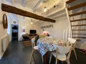 Gîte du Petit Rocher SAINTE SUZANNE