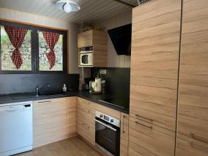 Grand F3 75m2 46 pers, jardin terrasse, top vue