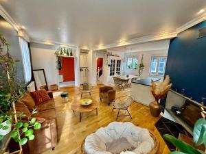 Maison Rémoise tout confort avec garage et jacuzzi