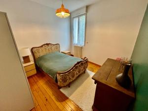 Maison Rémoise tout confort avec garage et jacuzzi