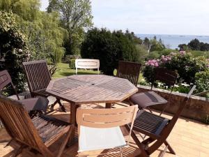Maisons de vacances Maison chaleureuse, magnifique vue mer : photos des chambres