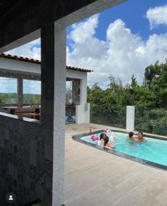 Mansão jardim imbassay