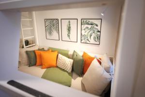 Market compact retreat