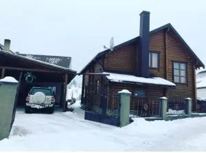 Cottage in Yasinya - 拉泽希纳