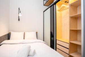 Kasprzaka 31A Free Garage By Perfect Apart