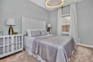 Private Suite in Upscale Neighborhood - 4hvězdičkové hotely ve městě Huntsville