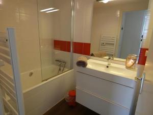 Bel appartement rénové avec vue sur mer pour 6 personnes à Notre-Dame-de-Monts - FR-1-540-224