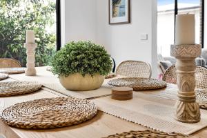 Albert Samian Retreat by ReadyStay - BYO sheets and towels