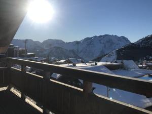 Bel appartement 3 pièces, 60m², 6 pers, Alpe dHuez - Près des commerces, pistes et remontées mécaniques - FR-1-405-340