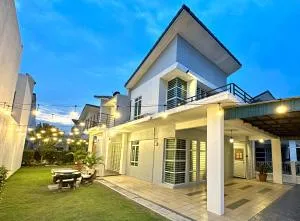 BNB Casa Grande at Rawang - spacious, 15 pax and WiFi - Sungai Tinggi