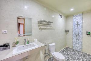 Phòng Đôi Loại Sang (Deluxe Double Room)