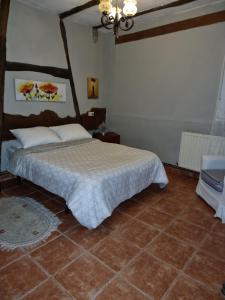 Corias Casona junto al Narcea