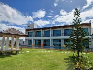 Far Beach House, Cha-am