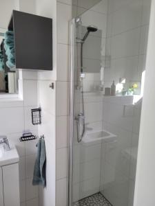 Lins Place - Private Room with bath near Fair