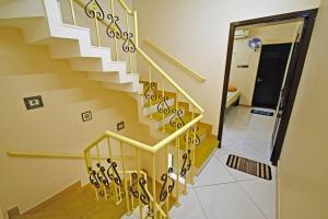 galaxy inn Home stay-white town