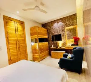 Divine Studios Rajouri Garden - Соніпат