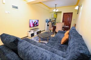 Luxury 1 BED apartment with extra bed Kilimani Nairobi Kenya